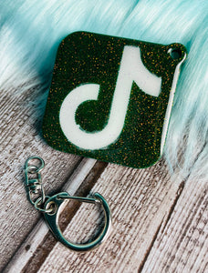 TT Emerald Green & White Keytag